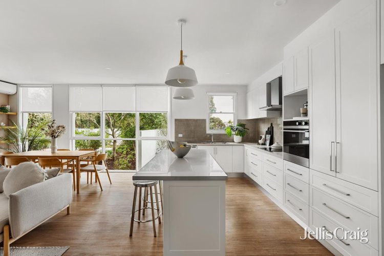 1 47 Riversdale Road Hawthorn 3122