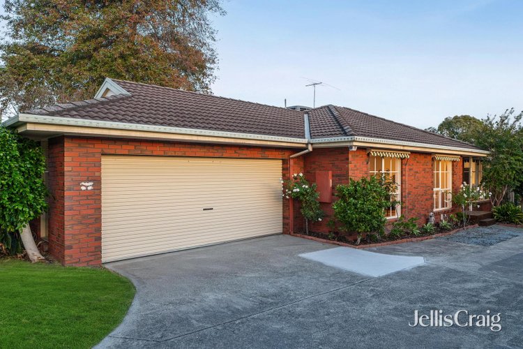 1 49 Orange Grove Bayswater 3153