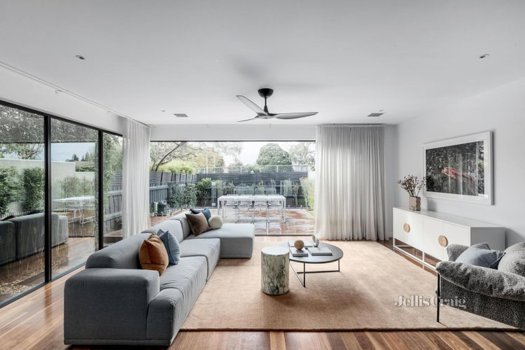 14b Loch Avenue St Kilda East 3183