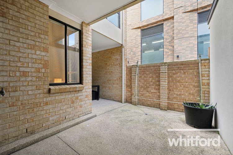 1/5-7 Fenwick Street, Geelong