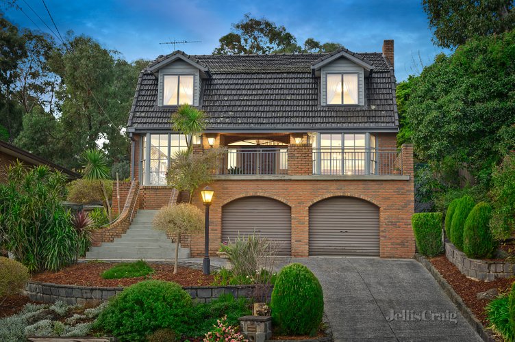 15 Acheron Crescent Eltham North 3095