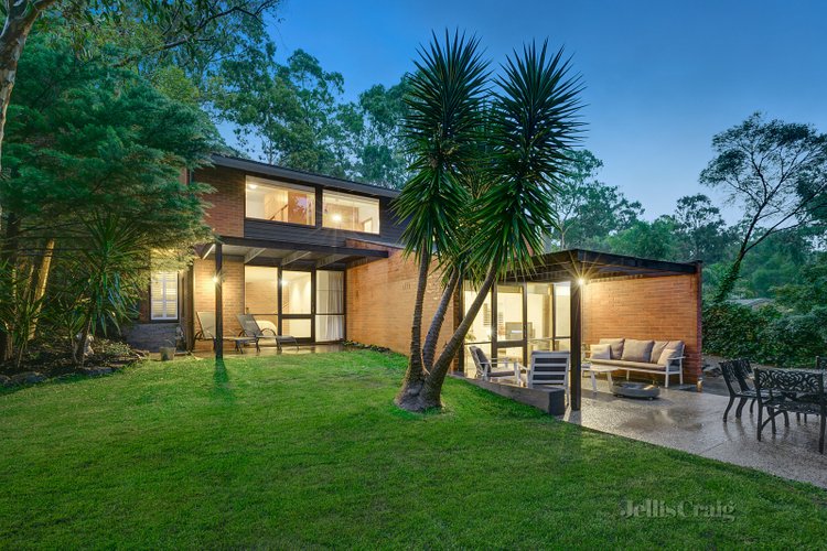 15 Adecroft Court Eltham 3095