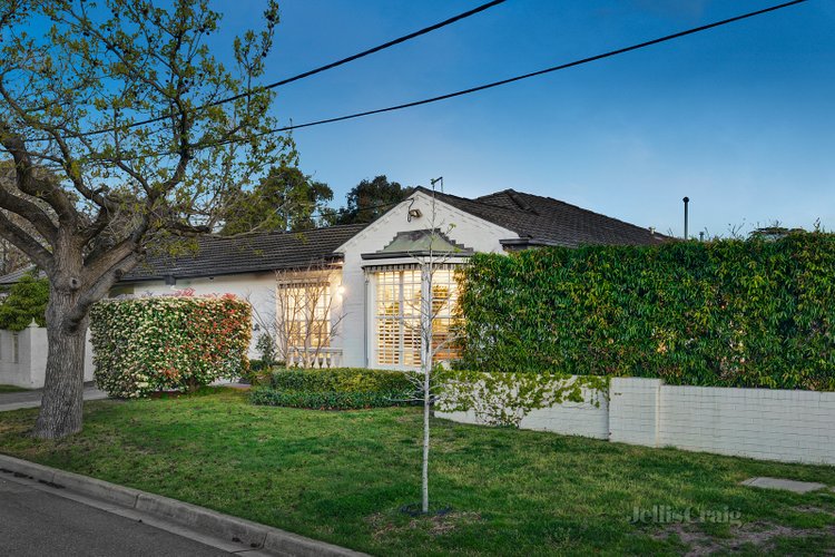 1/5 Allenby Avenue Glen Iris 3146