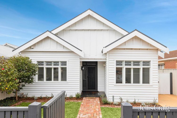 15 Andrews Street Geelong West 3218