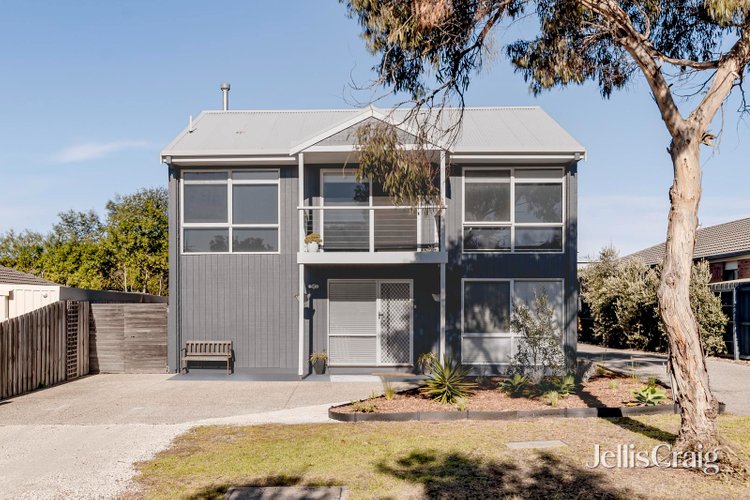 1 5 Arlia Mews Ocean Grove 3226