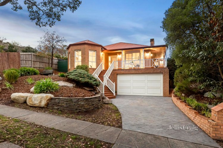 15 Braden Brae Drive Warranwood 3134