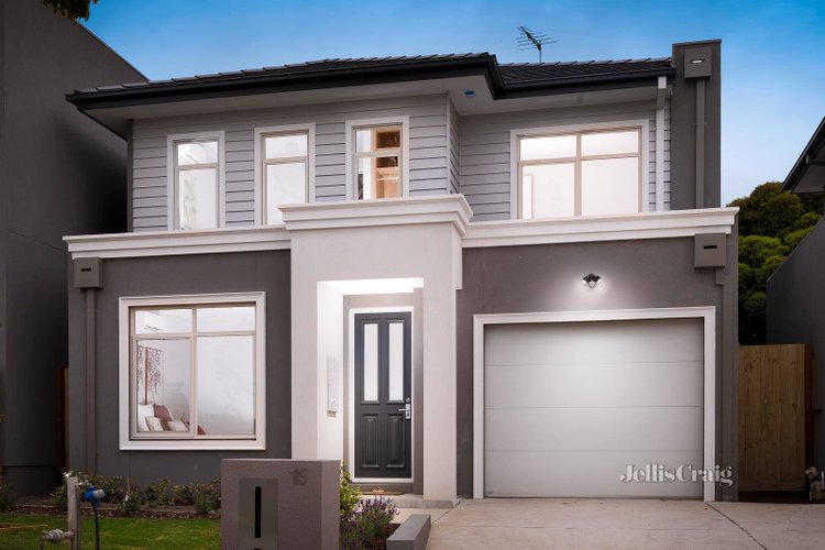 15 Brisbane Street Strathmore 3041