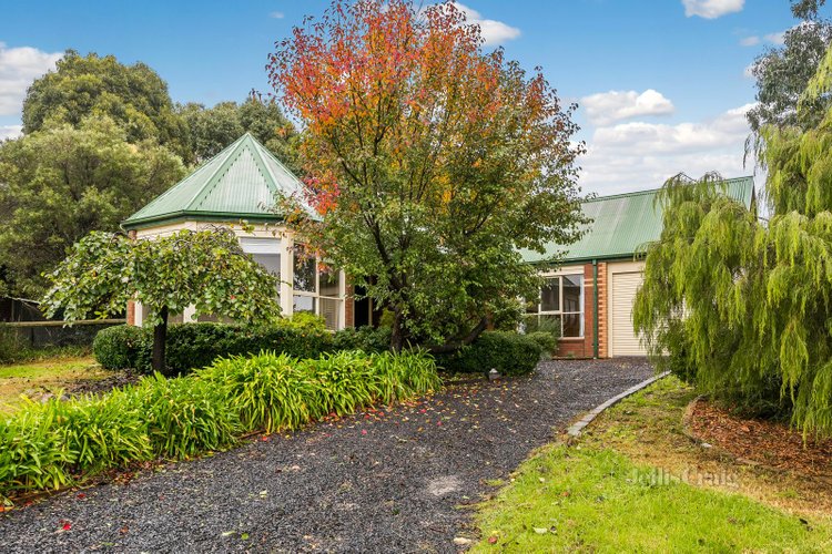 15 Carinya Drive Gisborne 3437