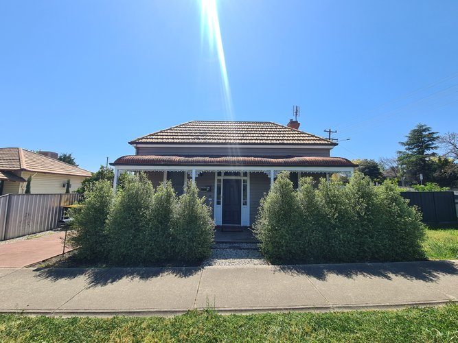 15 Carolin Street Flora Hill 3550