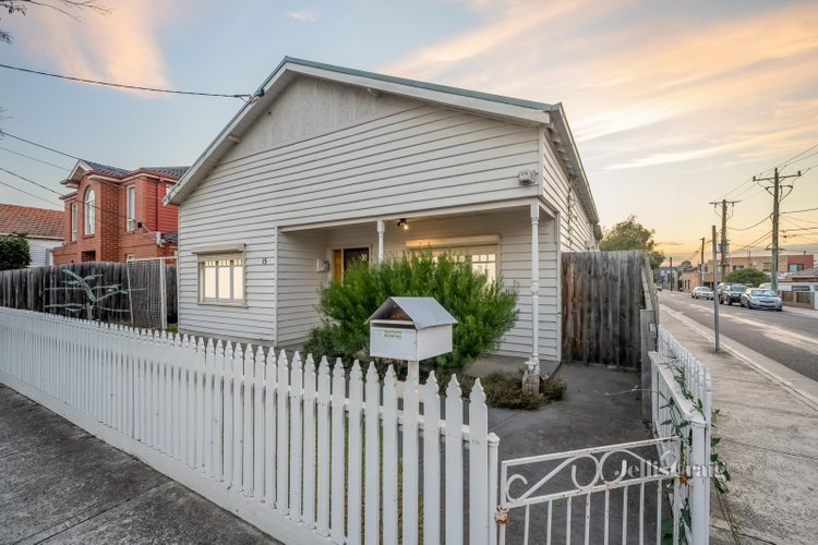 15 Cash Street Coburg 3058