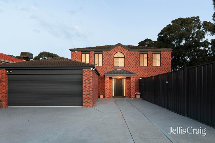 15 Clauscen Drive Rowville 3178