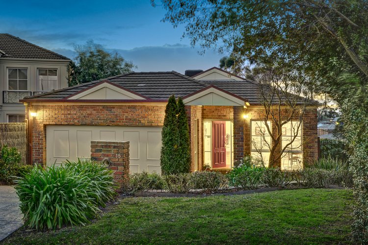 15 Coromandel Court Bulleen 3105