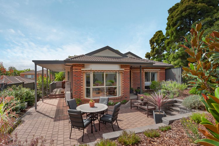 1/5 Creek Road Mitcham 3132