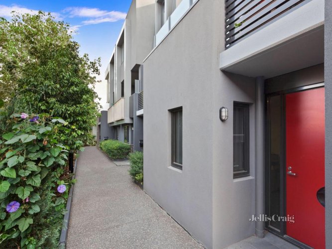 15 Dianella Walkway Brunswick East 3057