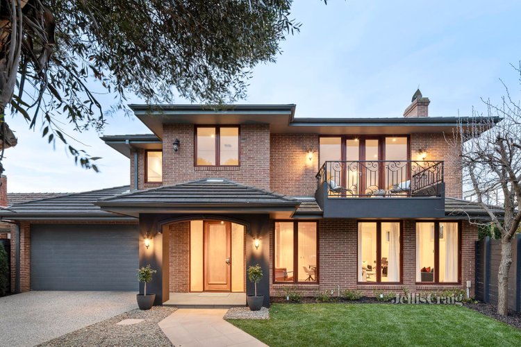 15 Faulkner Street Hampton 3188