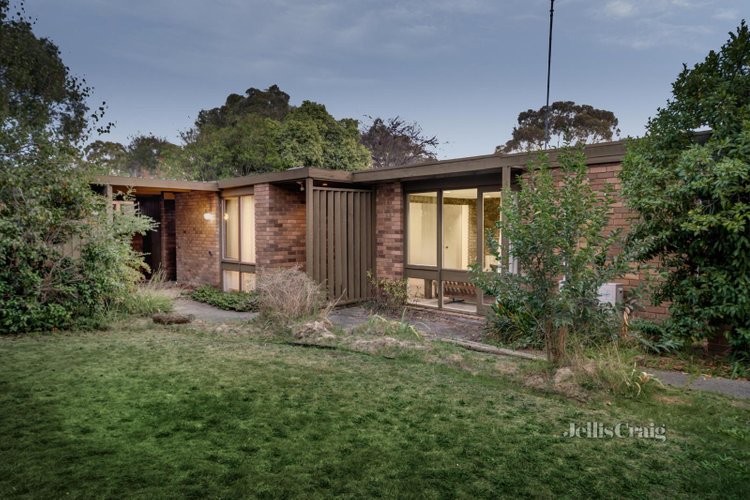 15 Finlayson Street Rosanna 3084