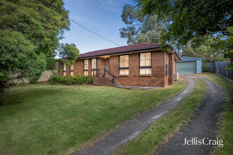 15 George Street Wandin North 3139