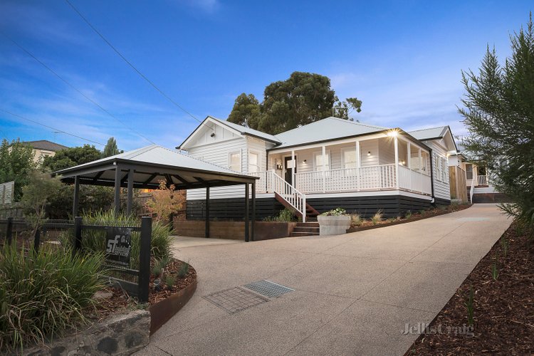 1/5 Graeme Avenue Montmorency 3094