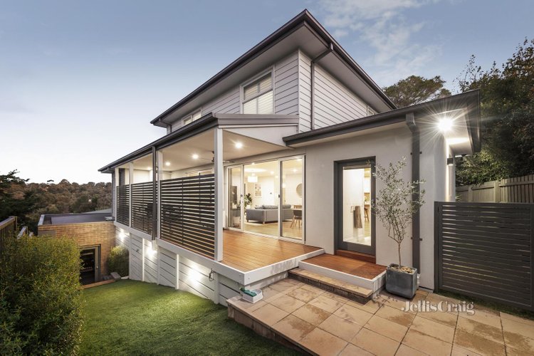 15 Grey Street Eltham 3095