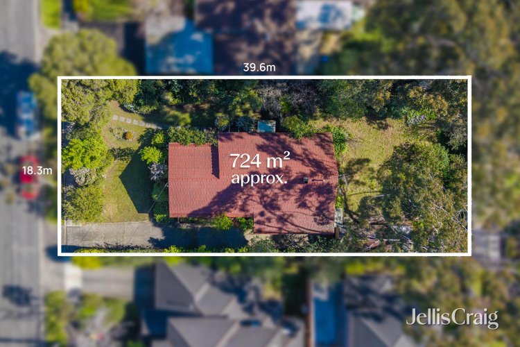 15 Harvie Street Glen Waverley 3150