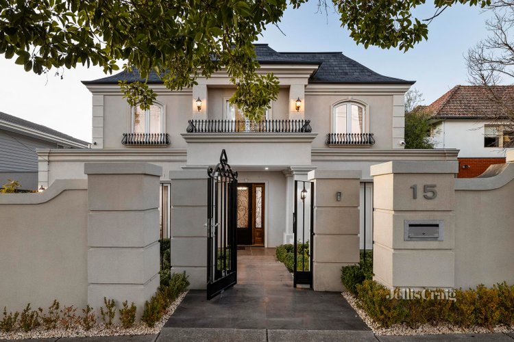 15 Hayes Street Bentleigh 3204
