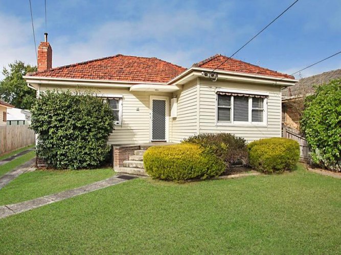 15 Heywood Street Ringwood 3134