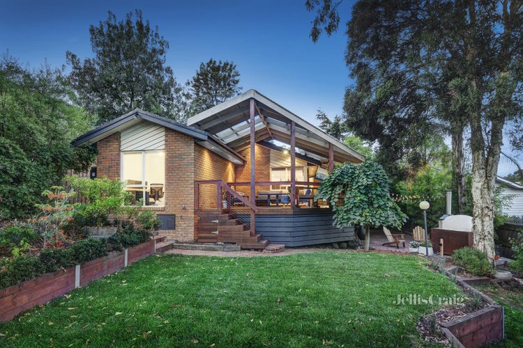15 Ingrams Road Research 3095