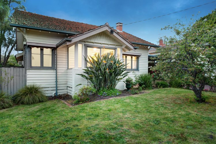 15 James Street Surrey Hills 3127