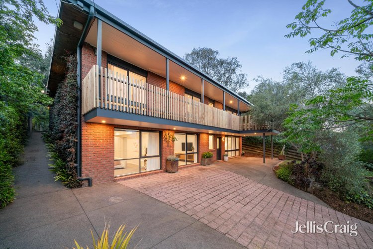 15 Lower Road Eltham North 3095