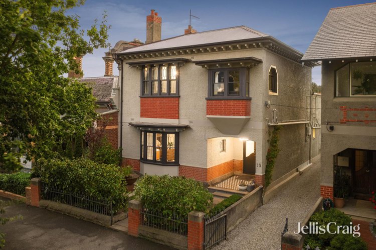 15 Lyons Street North Ballarat Central 3350