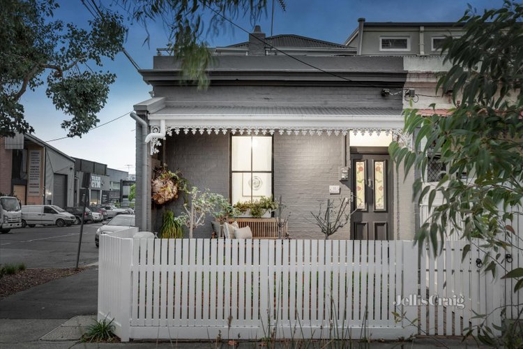 15 Madden Grove Richmond 3121