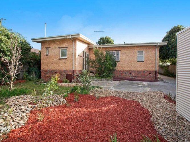 15 Malvern Grove, Manifold Heights