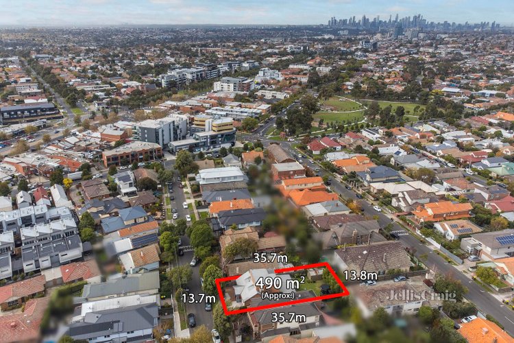 15 Market Street Essendon 3040