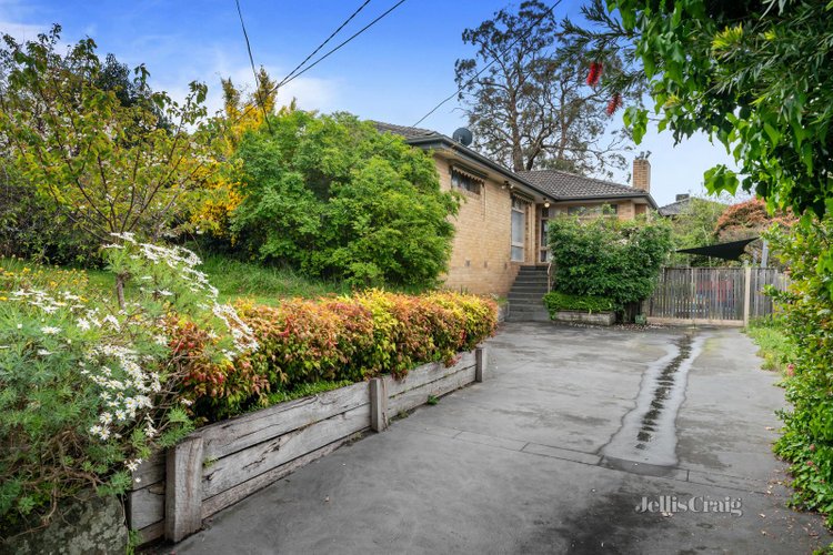 15 Mckenzie Street Doncaster East 3109