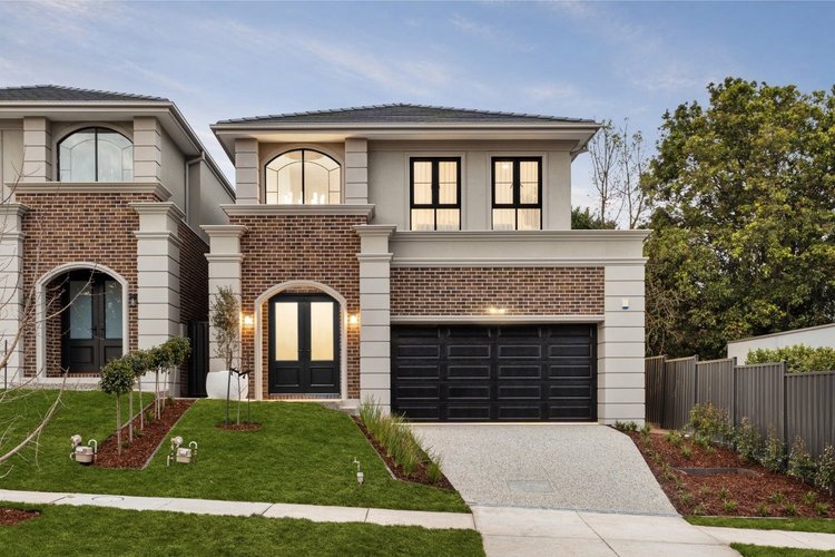 15 Meadowbank Avenue Doncaster 3108
