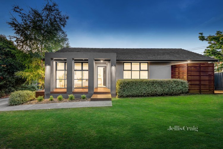 1 5 Moira Road Kilsyth 3137
