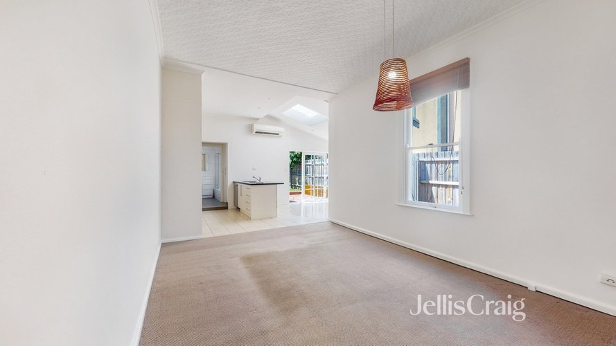 15 Moore St  Richmond 3121