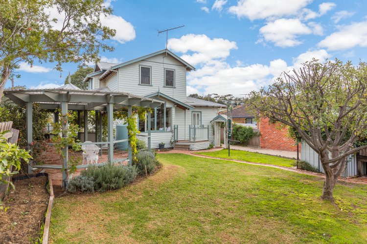 15 Murray Street, Highton