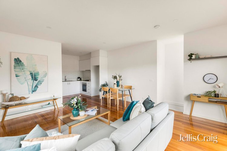 1 5 Northumberland Road Pascoe Vale 3044