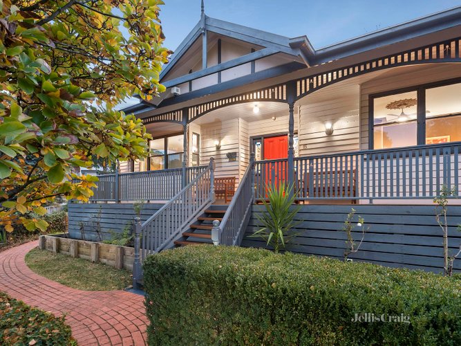 15 Rangeview Road Donvale 3111