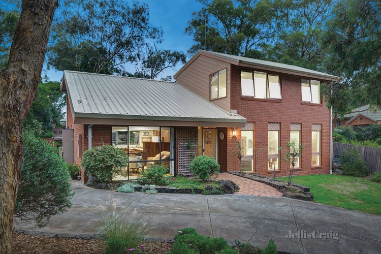 15 Stamford Court Eltham 3095