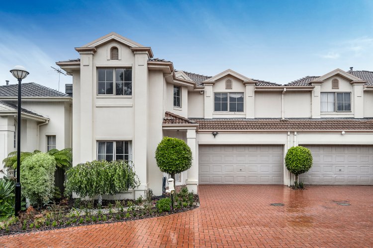15 Sunrise Crescent Templestowe Lower 3107