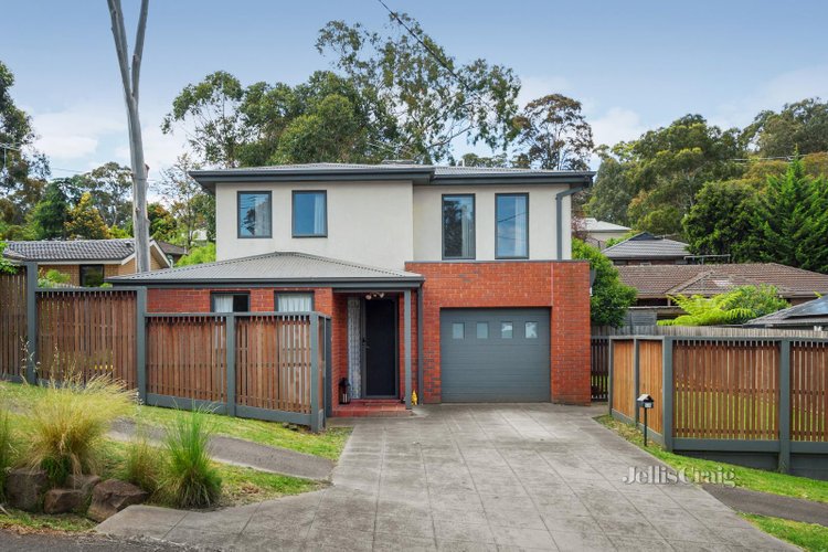 15 Swan Street Eltham 3095