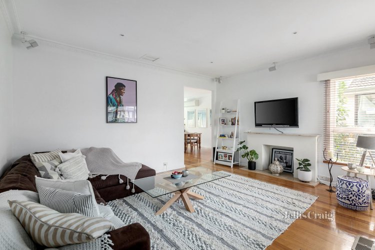 15 Thornton Street Bentleigh East 3165