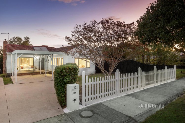 15 Vermont Parade Greensborough 3088