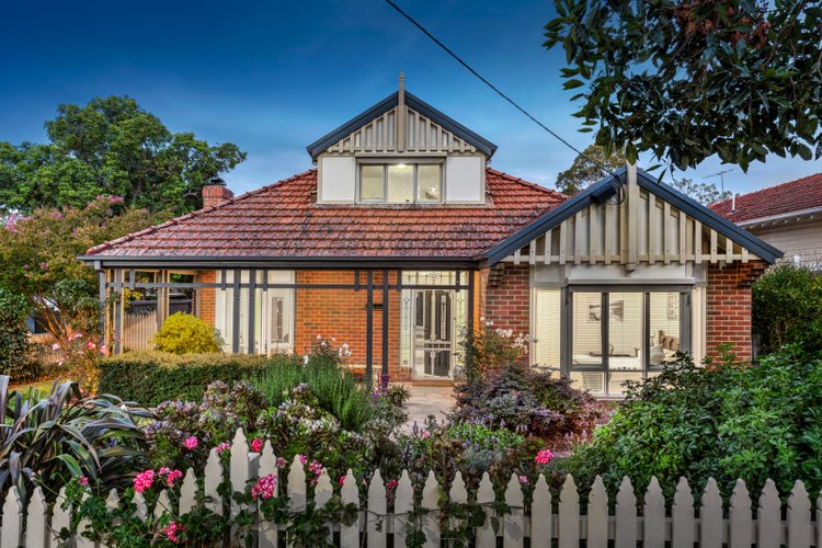 15 Walerna Road Glen Iris 3146