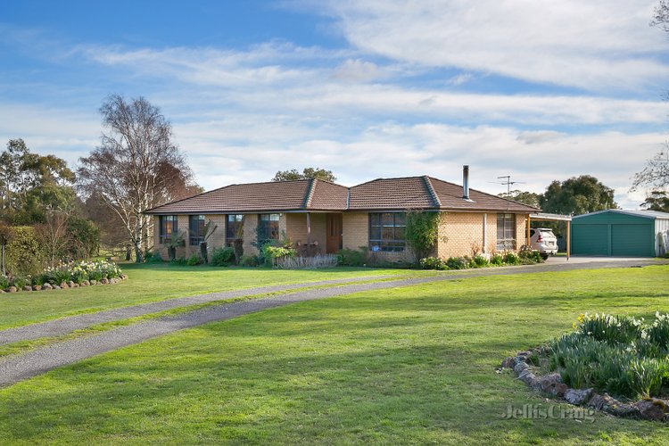 15 Wattle Flat Road Wattle Flat 3352