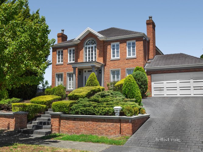 15 Whitehall Court Templestowe 3106