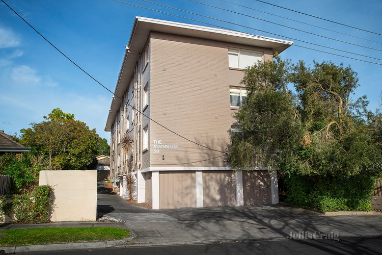 1/50 Leura Grove Hawthorn East 3123