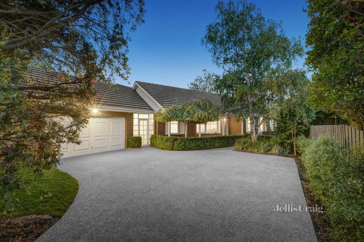 151 Mount Pleasant Road Forest Hill 3131